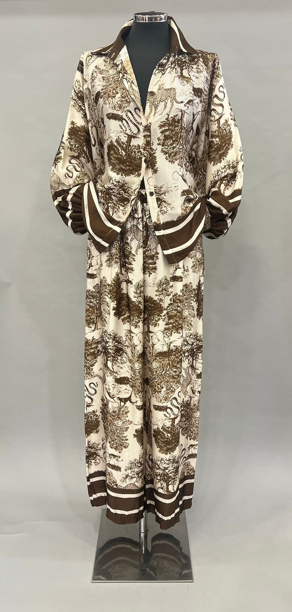 Boutique Outerwear Wholesale London Look 7